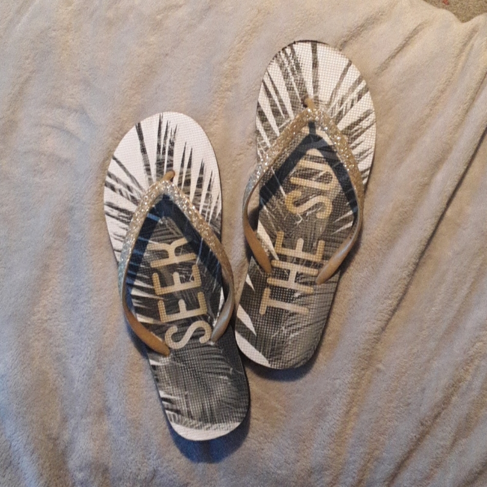 Womens Flip Flops